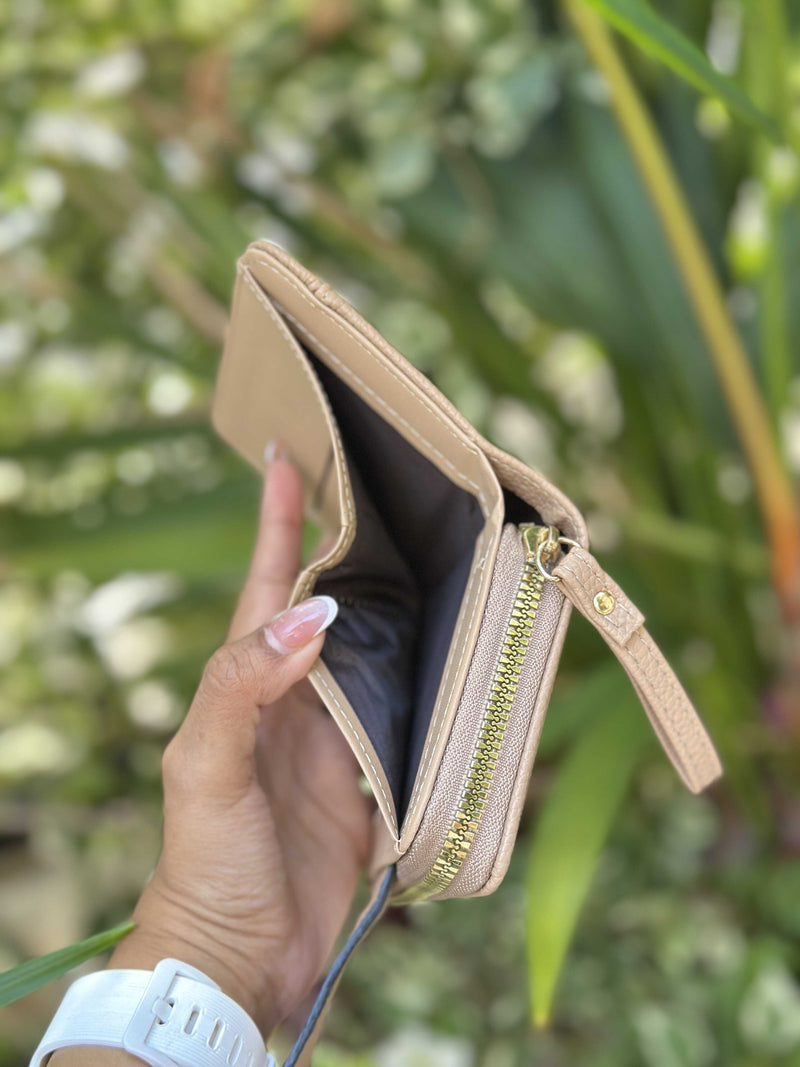 CARTEIRA  IMPORTADA DE DAMA HB121