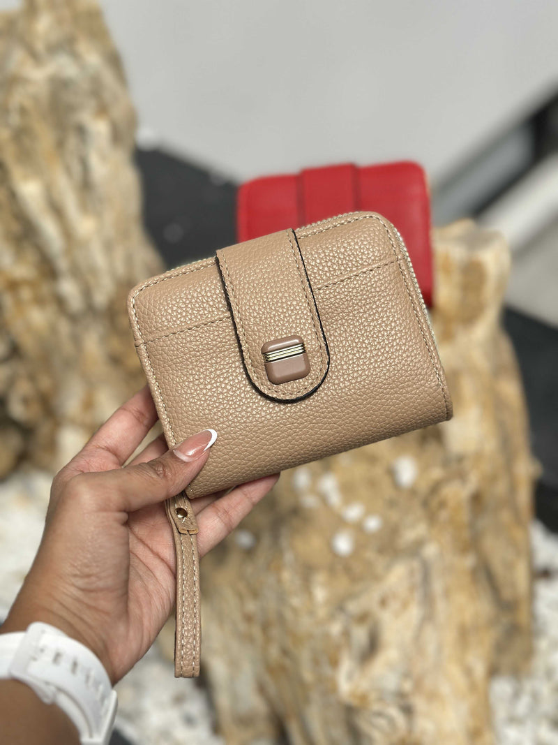 CARTEIRA  IMPORTADA DE DAMA HB121